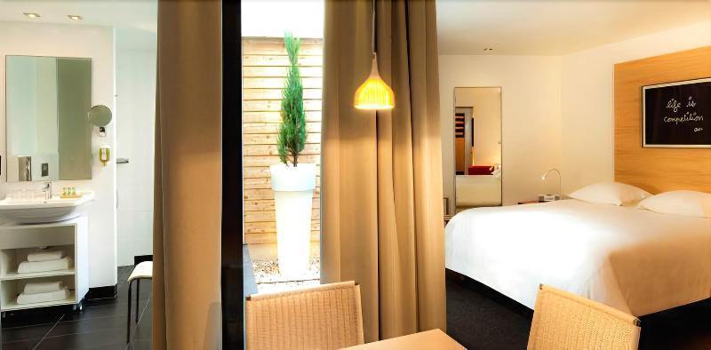 Hotel Le Pavillon 7 Obernai Buitenkant foto