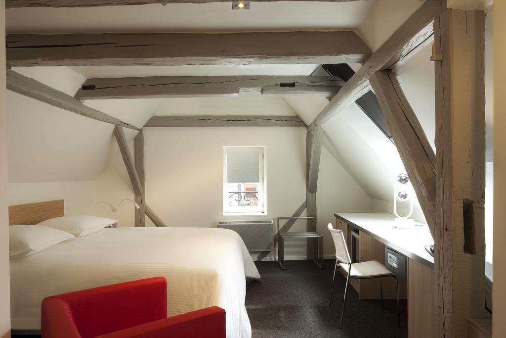 Hotel Le Pavillon 7 Obernai Kamer foto